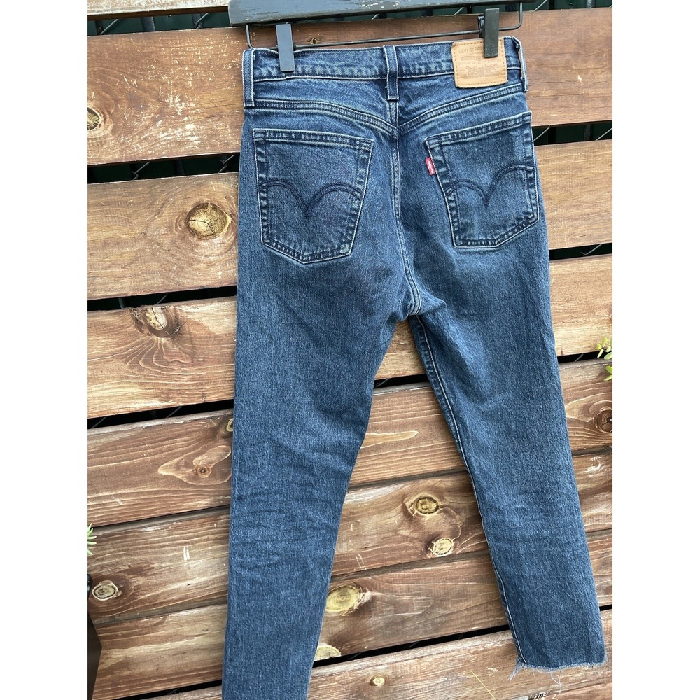 Levis Wedgie‎ Skinny Button Fly Raw Hem High Rise Jeans Size 25